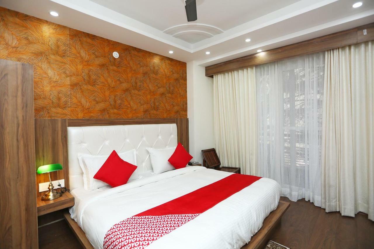 Oyo 35917 Vatika Heights Hotel McLeod Ganj Luaran gambar