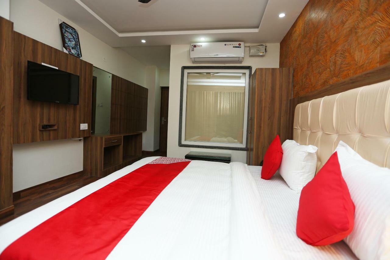 Oyo 35917 Vatika Heights Hotel McLeod Ganj Luaran gambar