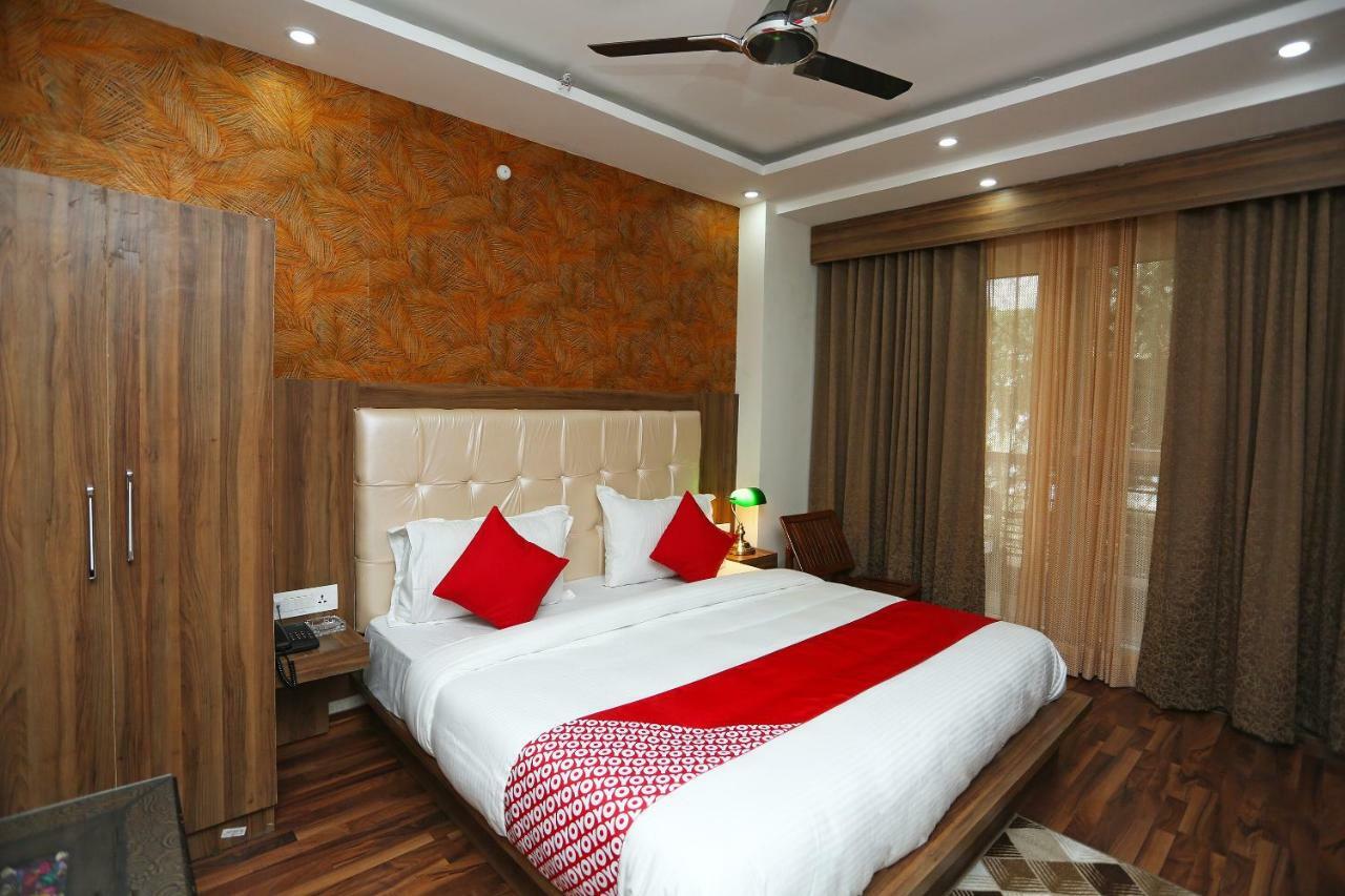 Oyo 35917 Vatika Heights Hotel McLeod Ganj Luaran gambar